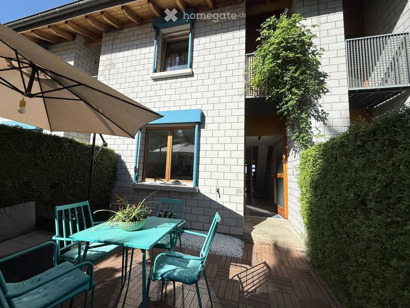 Gepflegtes Reihenhaus mit Aussicht, Galerie, Erdwärme + 2 PP (2)
