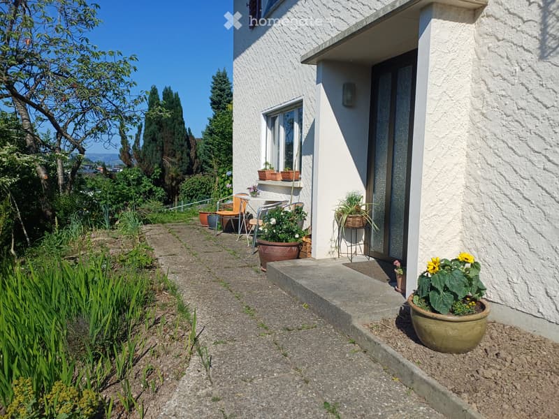 15m² Parterre-Zimmer mit schönem Sitzplatz zu vermieten (2)