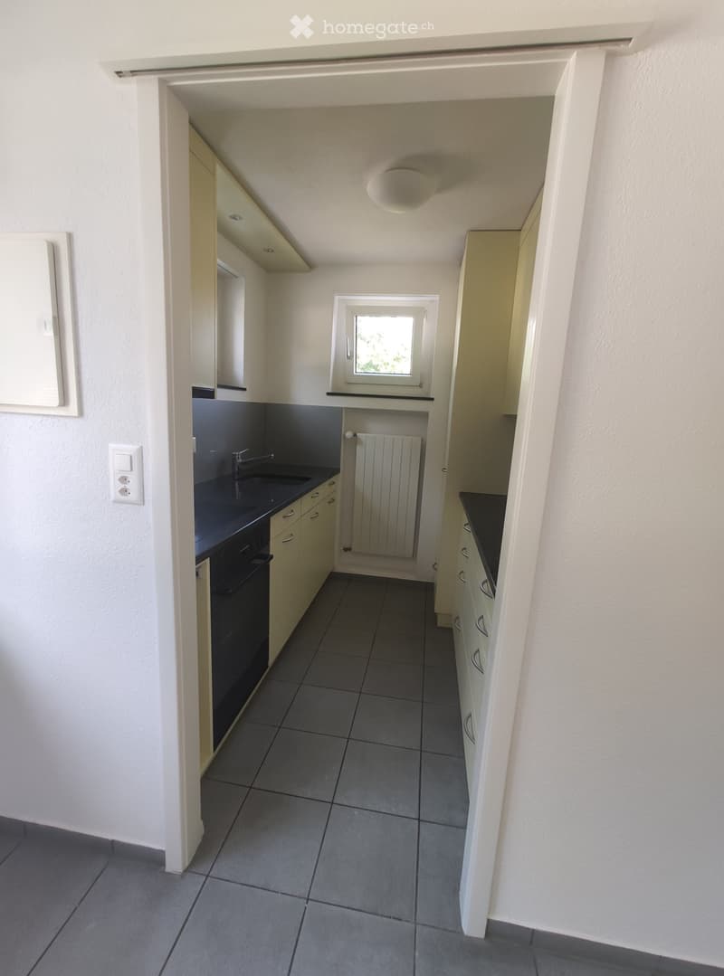 Zu vermieten 3 Zimmer Wohnung *Ab Sofort* (4)