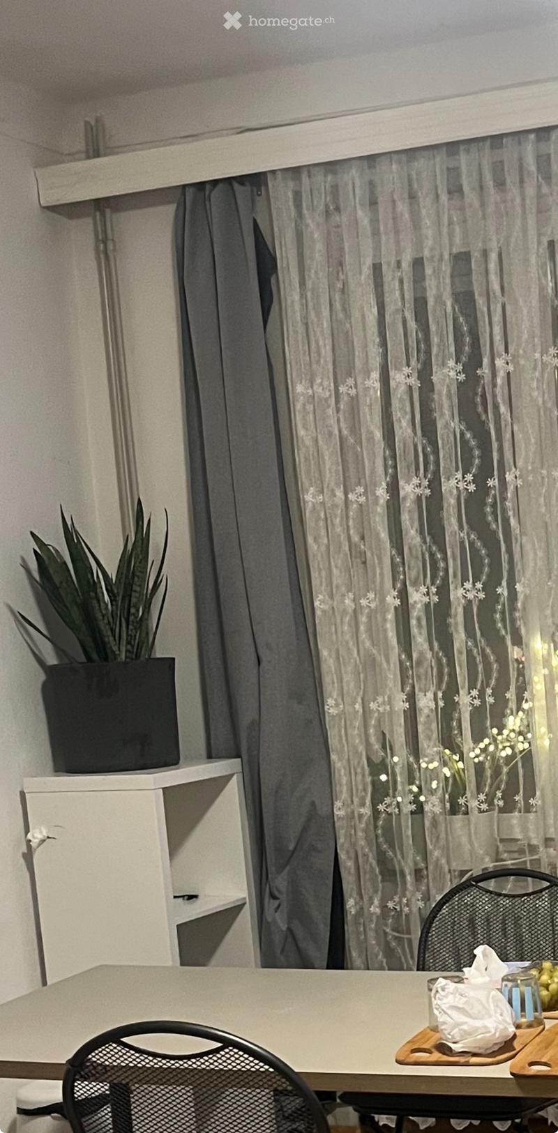 Gemütliche möblierte Zimmer (3)