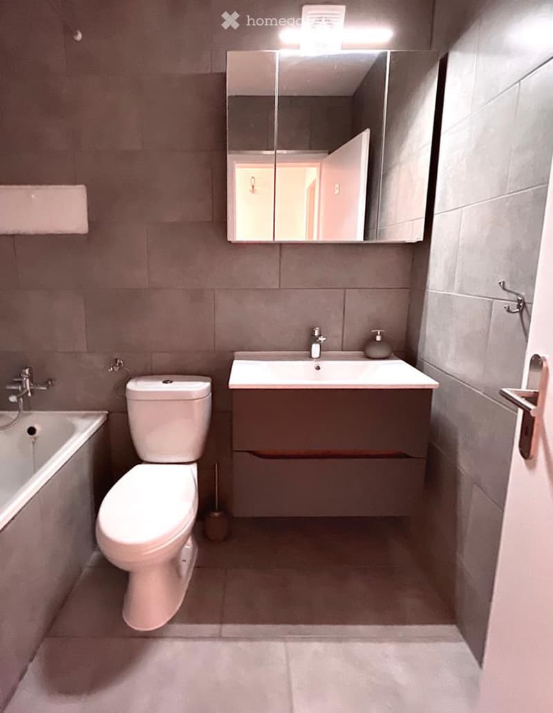 Möbliertes WG Zimmer Baden Mieten | Zimmer Mieten Baden (3)