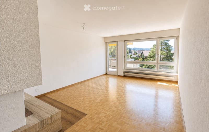 BEFRISTET - Helle 4.5-Zimmer Wohnung in Wettswil mit Balkon (1)