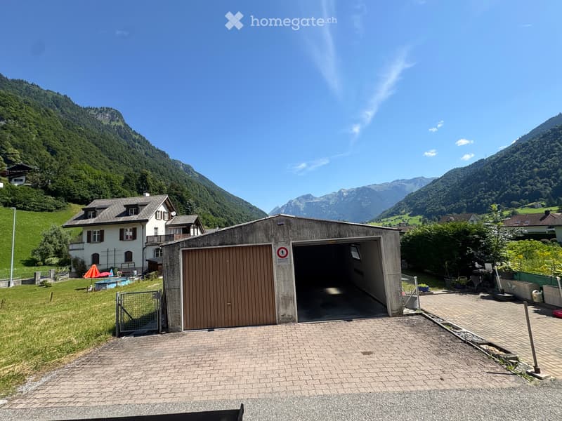 Grosszügiges 10.5-Zimmer-Haus mit Gewerberaum in Luchsingen (4)