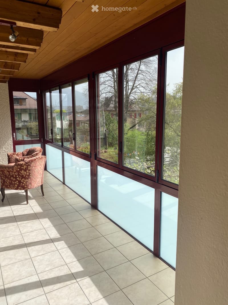 Helle 4-Zimmer Wohnung mit Balkon in Wimmis (3)
