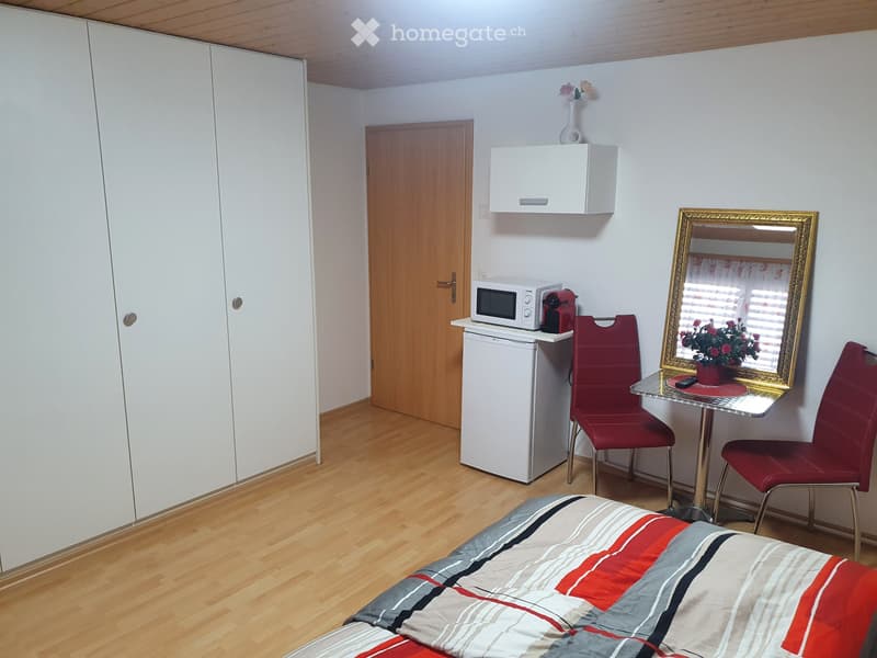 Möbliertes Zimmer in Monatsmiete alles inkl. (2)