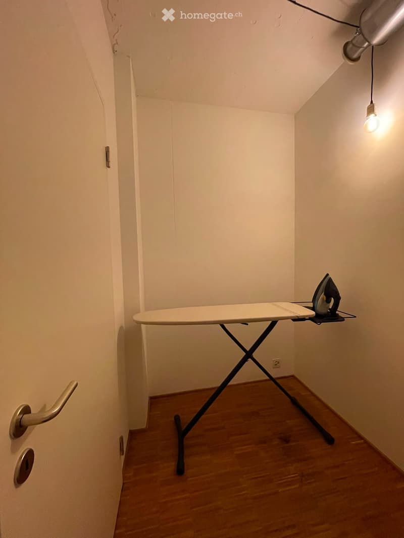 Rent a 1 ½ rooms apartment in Zurich, 8004 (Bezirksgebäude) (13)