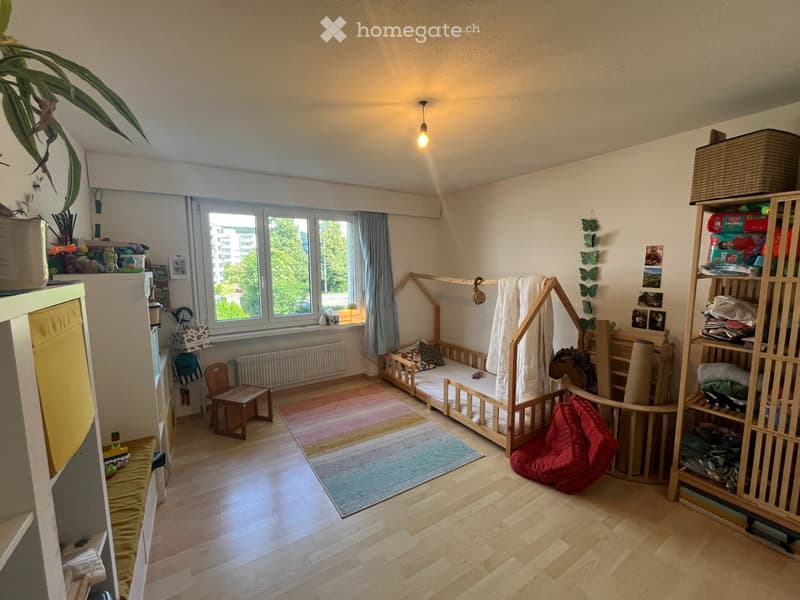 4.5-Zimmer-Whg mit Balkon und schöner Aussicht in Winterthur (4)
