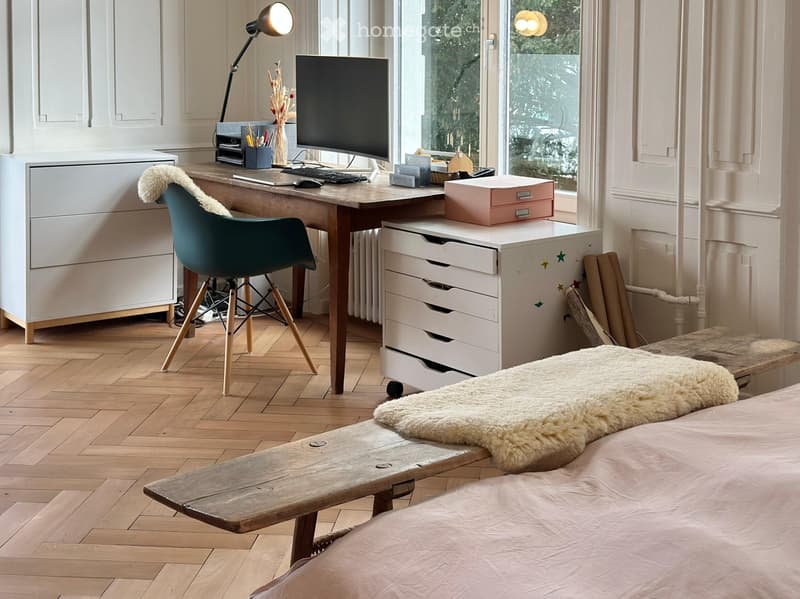 Befristet, möbliert: Grosszügige 4.5-Zimmer-Altbauwohnung (9)
