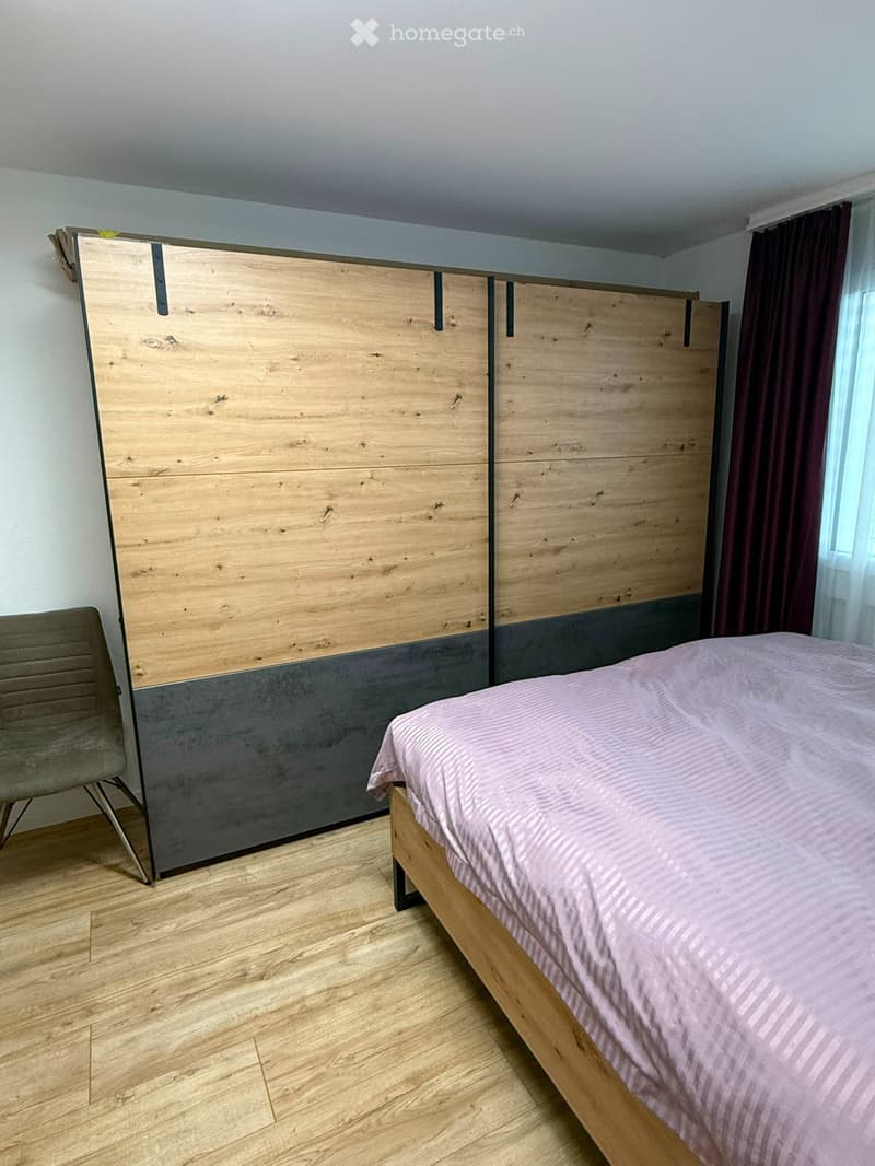 2,5 Zimmerwohnung 60m2 möbliert. Ab sofort 1.7 (3)