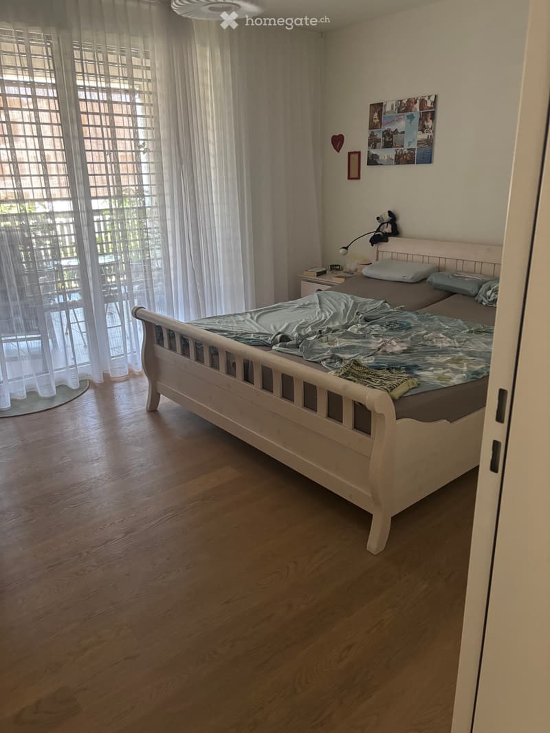 schöne helle 2 Zimmer Wohnung zu vermieten ab 01.10.2026 (2)
