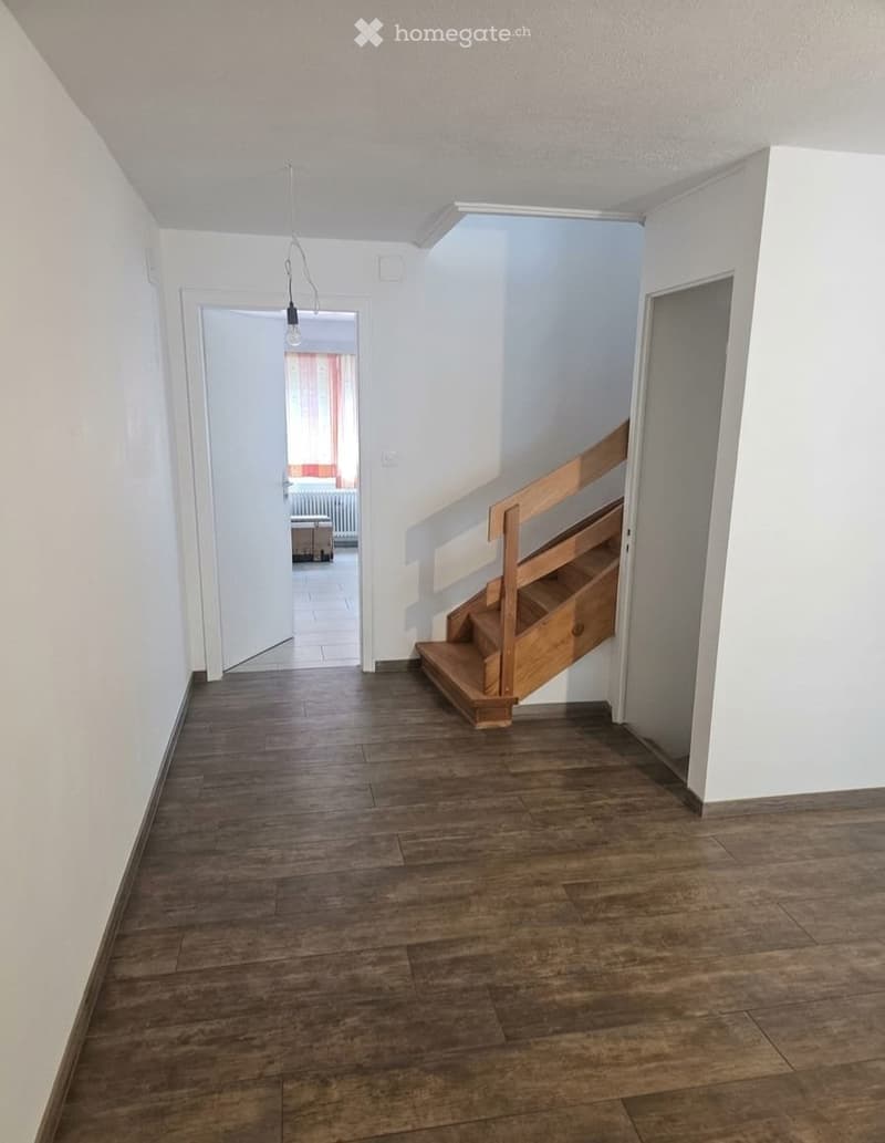 Familienfreundliche 4.5-Zim.-Maisonette & Balkon, neue Küche (2)