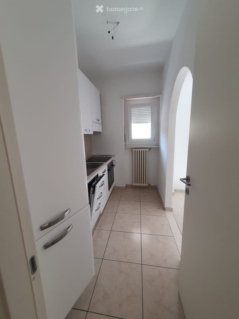 Affitto a Chiasso moderno 2.5 locali libero subito (5)