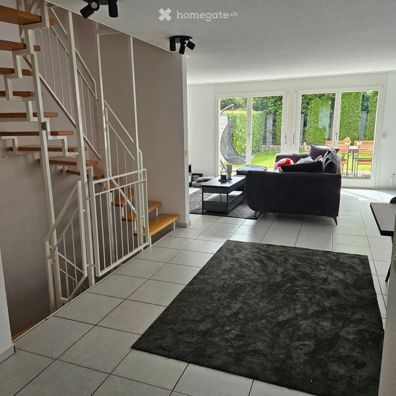 Ein gepflegtes Doppeleinfamilienhaus an ruhiger Lage. (5)