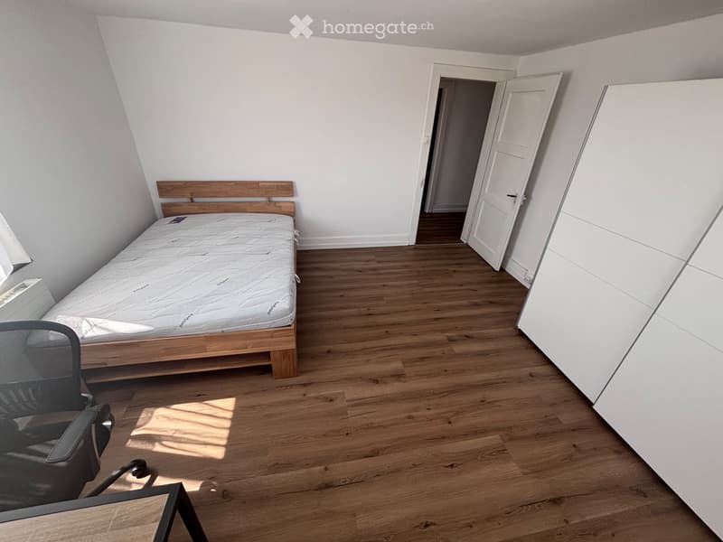 Möbliertes 17m²-Zimmer direkt am Bahnhof Bassersdorf (2)