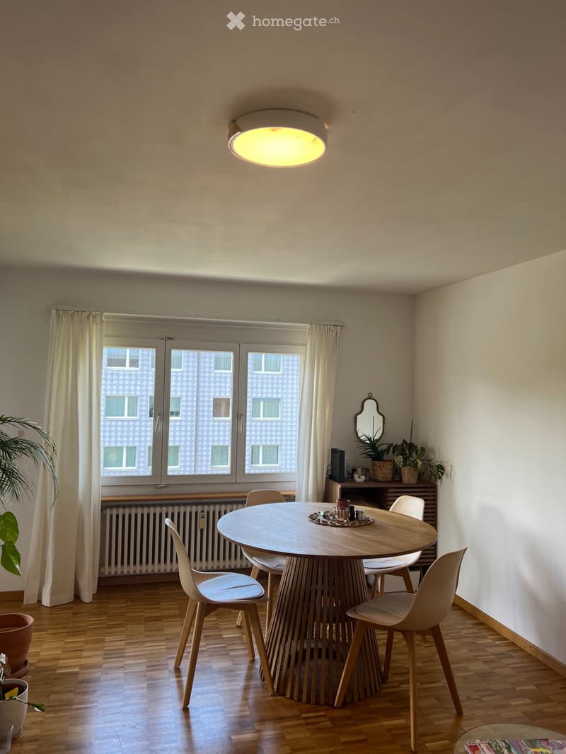 3.5-Zimmer-Wohnung zur Untermiete ab Mitte August (2)