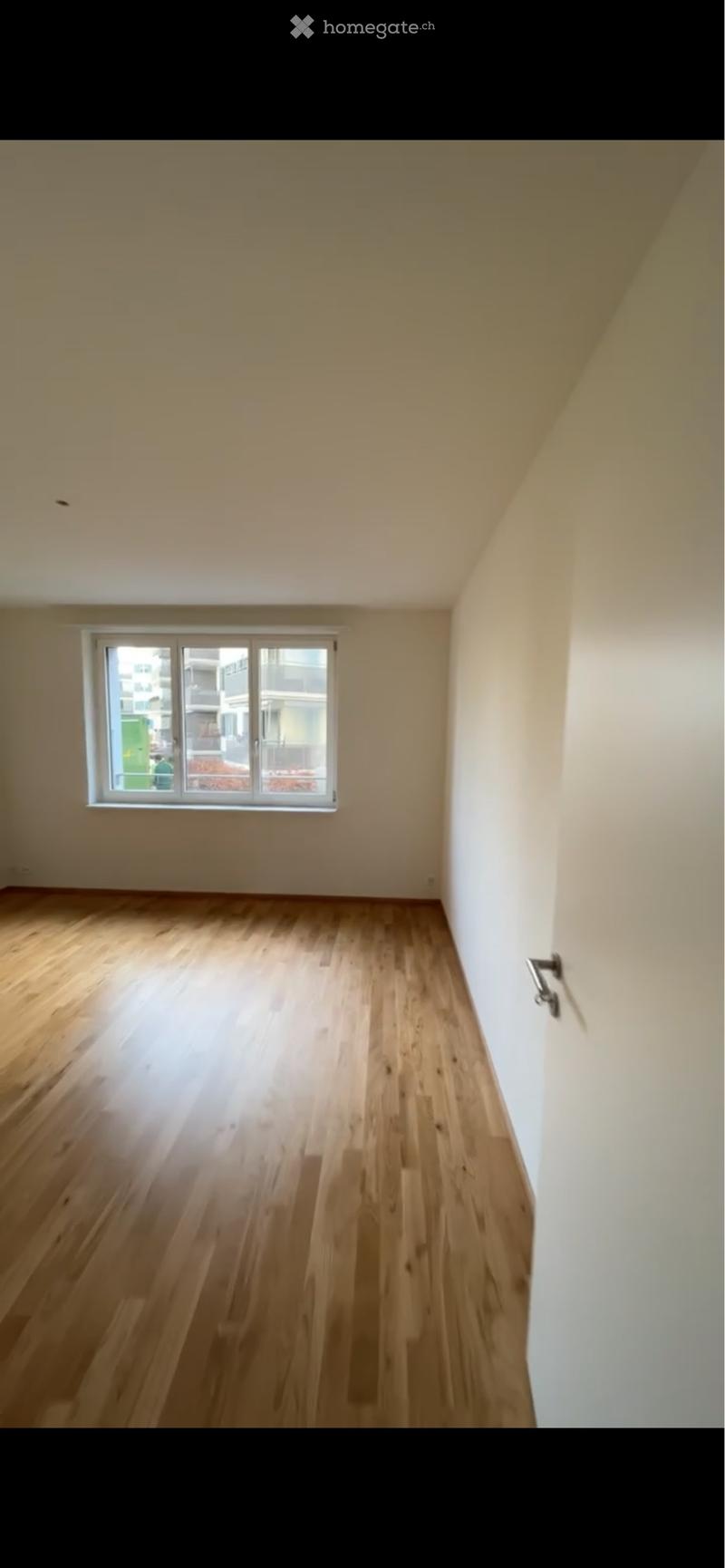 Helles WG-Zimmer in moderner Neubauwohnung mit Terrasse (2)