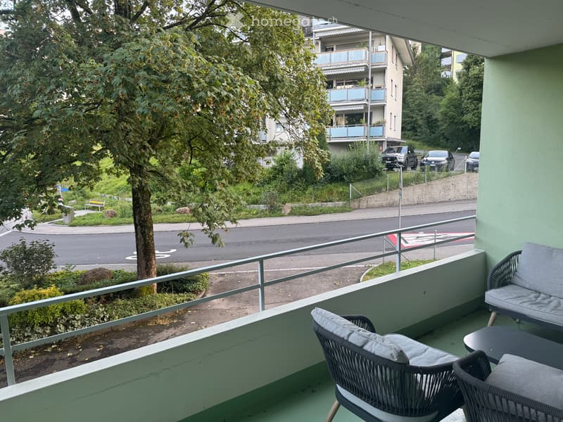 Charmante 4.5-Zimmer-Altbauwohnung mit Balkon in Hergiswil (5)