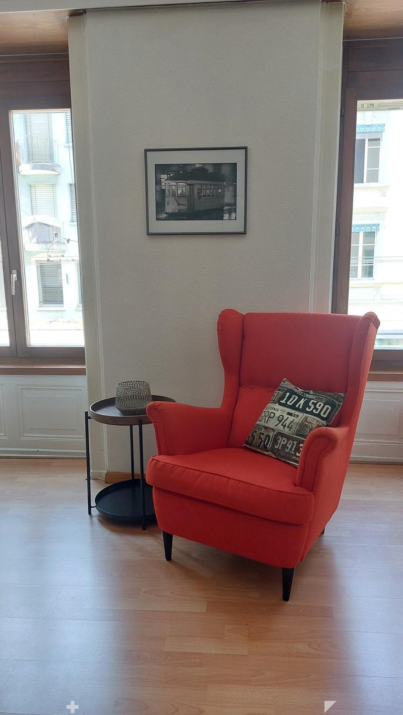 Möblierte 3.5 Zimmer Wohnung im Zentrum von Biel (4)