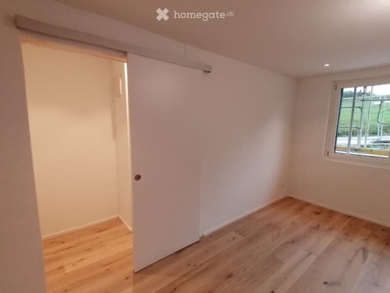 Wohnen wie in den Ferien - Moderne und grosse 3,5 Zimmer Whg (2)