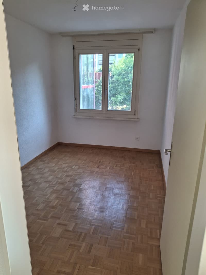 Schöne 3,5 Zimmer Wohnung zu vermieten (1)