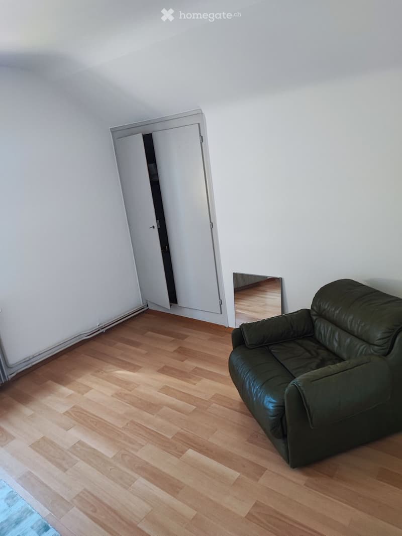 Mansardenzimmer mit WC (5)