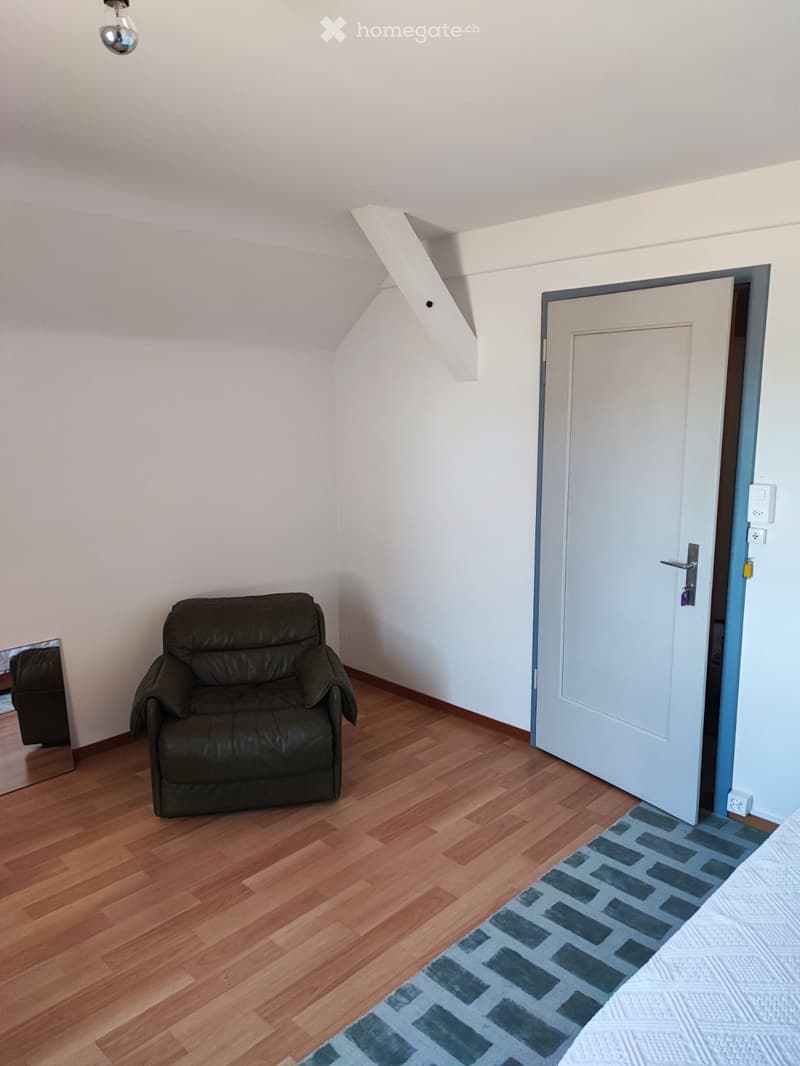 Mansardenzimmer mit WC (3)