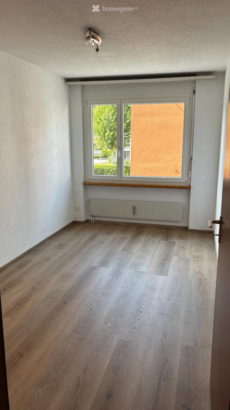Helle 3 1/2 Zi.Wohnung an guter Lage in Walenstadt (3)