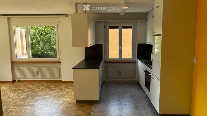 Helle 3 1/2 Zi.Wohnung an guter Lage in Walenstadt (2)