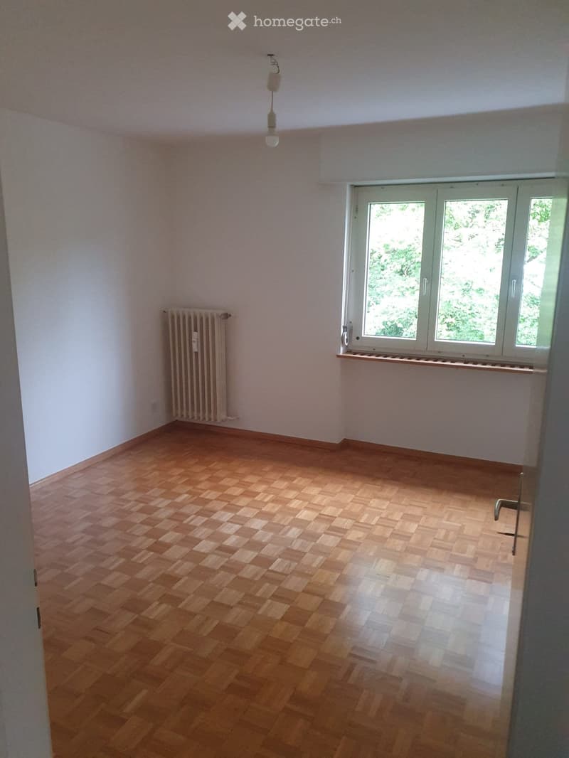 WG-Zimmer in einer 3.5-Zimmerwohnung in Birsfelden ab 01.09. (1)