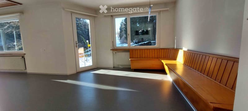 4.5-Zimmer-Wohnung und separates Studio in Zweifamilienhaus (4)