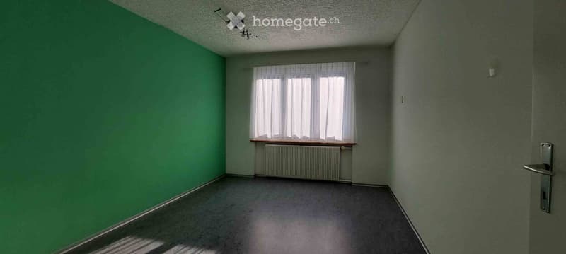 4.5-Zimmer-Wohnung und separates Studio in Zweifamilienhaus (8)
