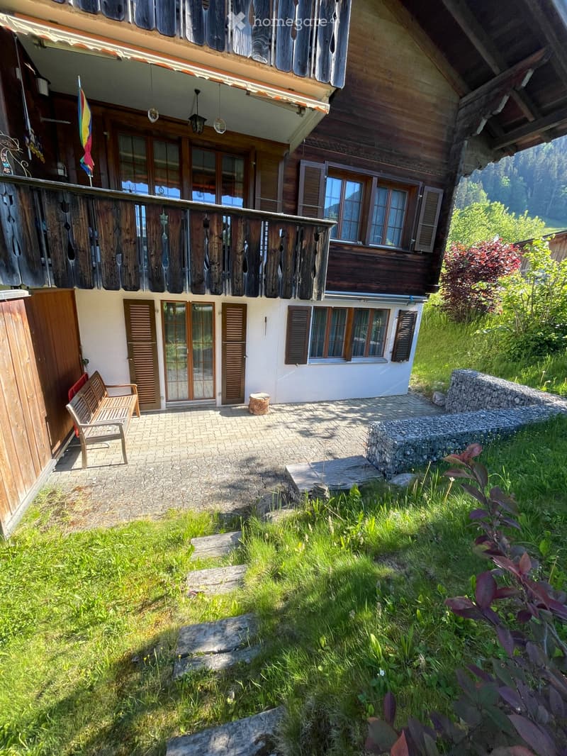 3-Zimmer-Gartenwohnung mit Zweitwohnungsstatus in Zweisimmen (1)