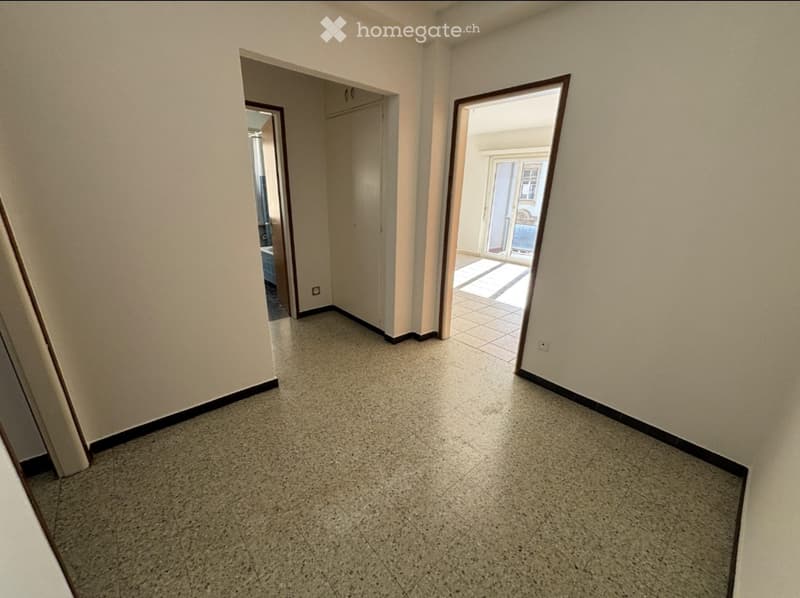 Affitto appartamento 2.5 (5)