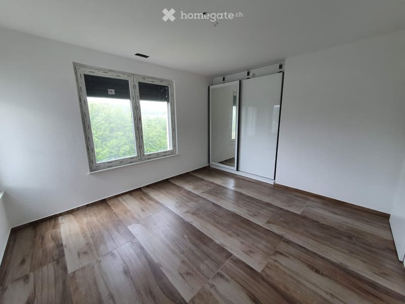 MODERNES 5½-ZIMMER-EINFAMILIENHAUS. (5)