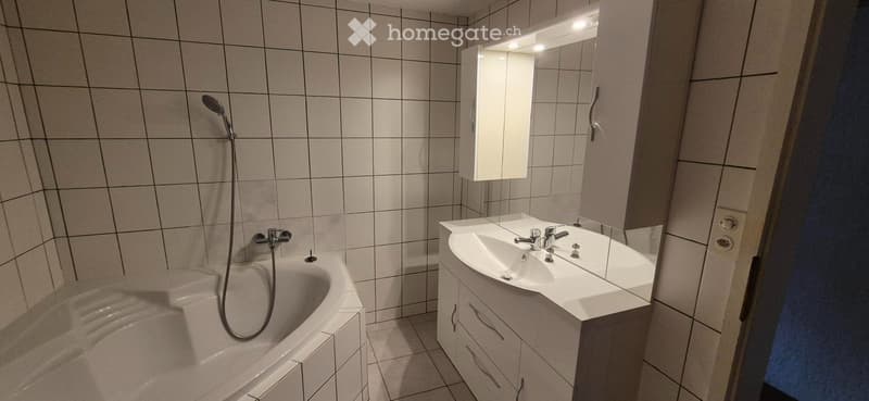 4.5 pièces, 120 m² à louer 1075 Fr + 135 Fr charge (4)