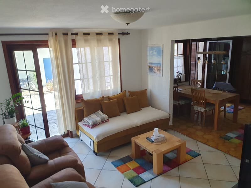 Helle 3,5-Zimmer-Wohnung mit grosser Terrasse (3)