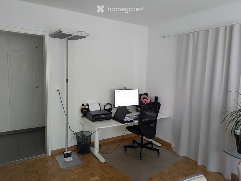Möbelierte Wohnung mit 2 Balkon für September - November (2)