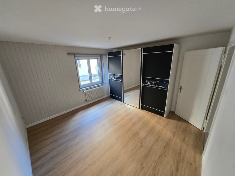 Appartement 3.5+1 pièces à louer à Sorvilier (1)