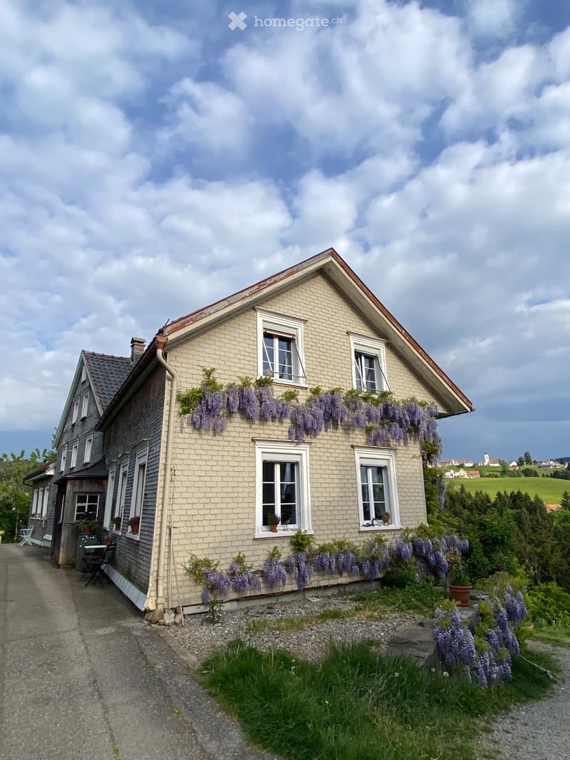 Sonniger Hausteil mit schöner Aussicht zu vermieten, Südlage (2)