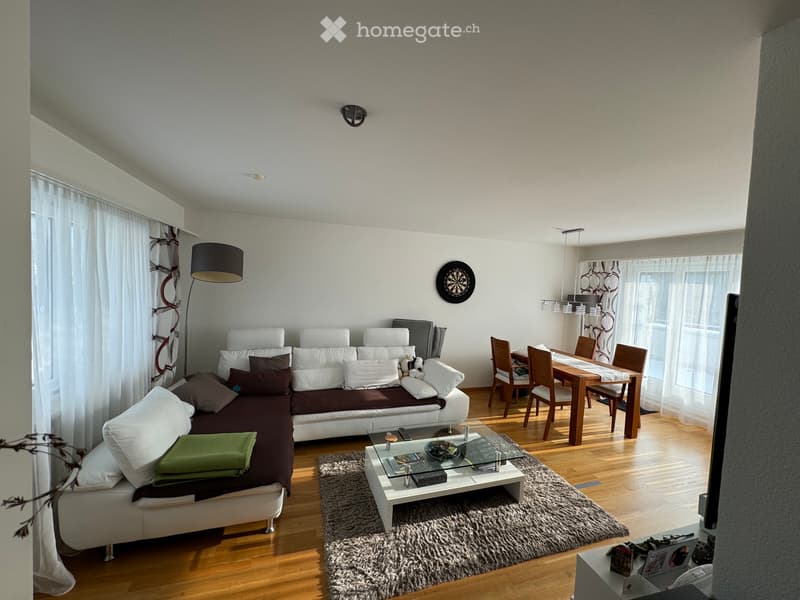 Möbilierte Wohnung auf Zeit zu vermieten (1)
