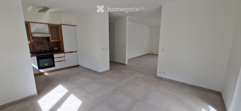 Affittasi appartamento di 5 locali a Rivera (3)