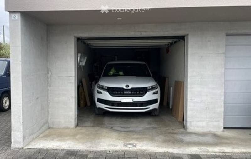 3.5-Zi-Attikawohnung mit grosser Dachterrasse + Einzelgarage (11)