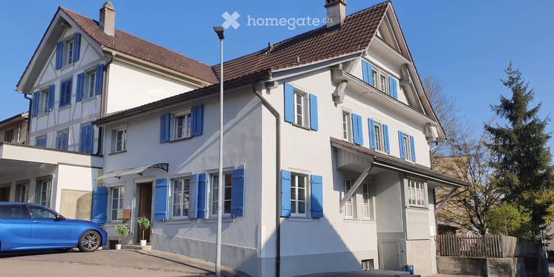 Modernisiertes 7.5-Zimmer Doppel-Einfamilienhaus (4)