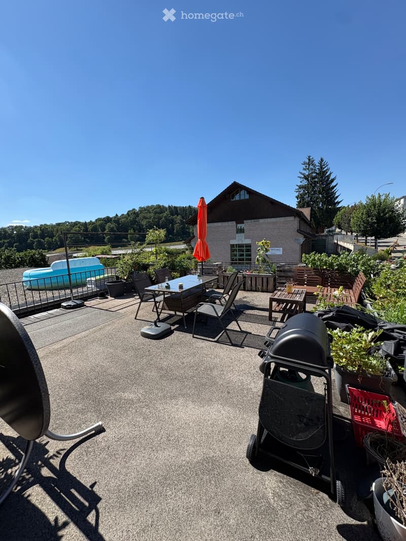 Helles WG-Zimmer in grossem Haus Mellingen AG (2)