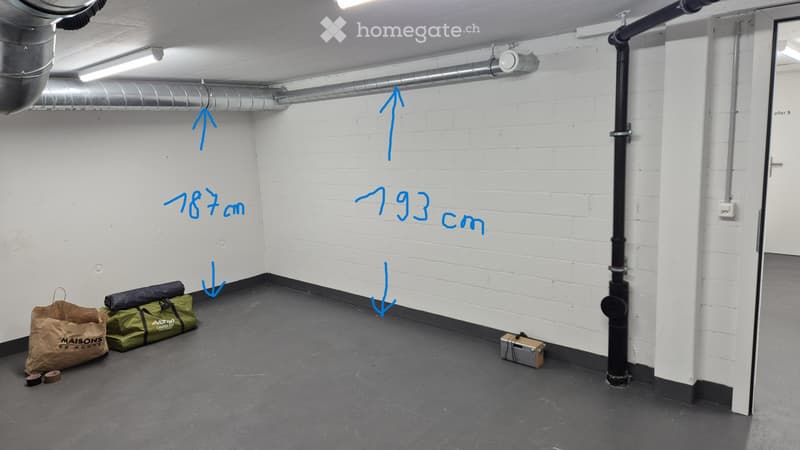 Lager-/Hobbyraum im UG belüftet mit Stromanschluss ab sofort (3)