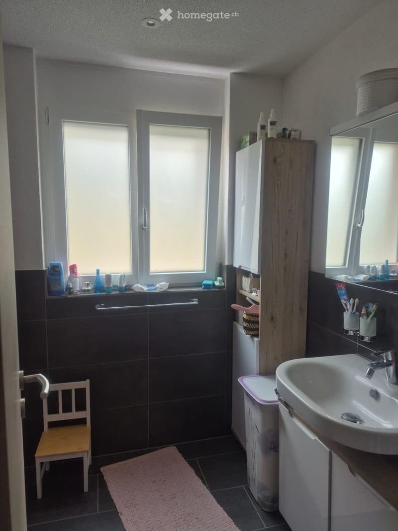 4.5-Zimmer Wohnung mit Bastelraum & 2 Parkplätze (2)