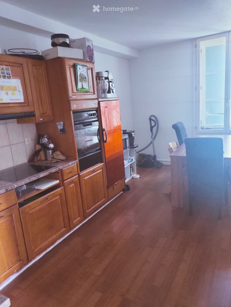 Günstig, zentral & gross-4.5Zi-Wohnung zu verm. in Grenchen (5)