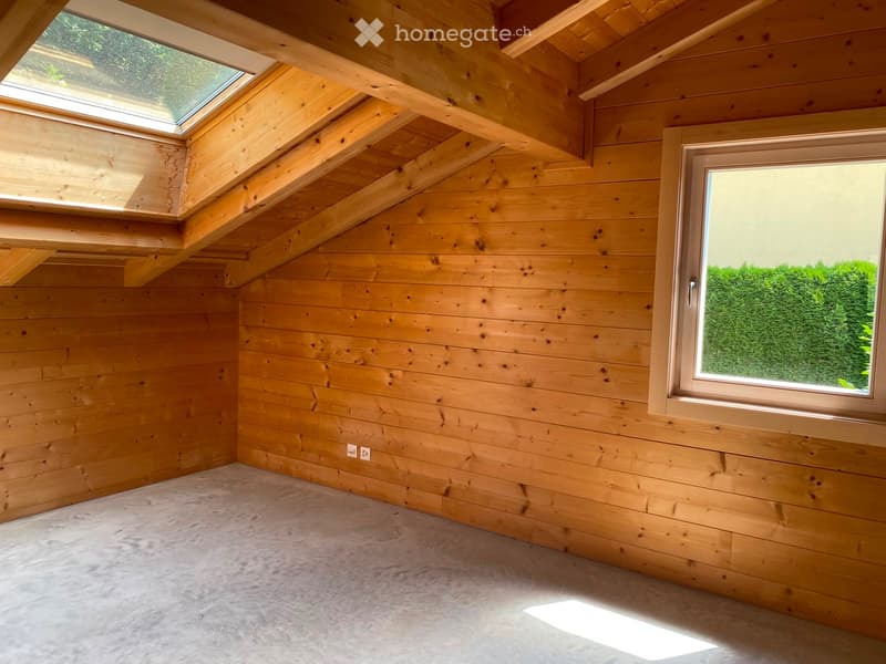 Camera con bagno in casa condivisa (3)