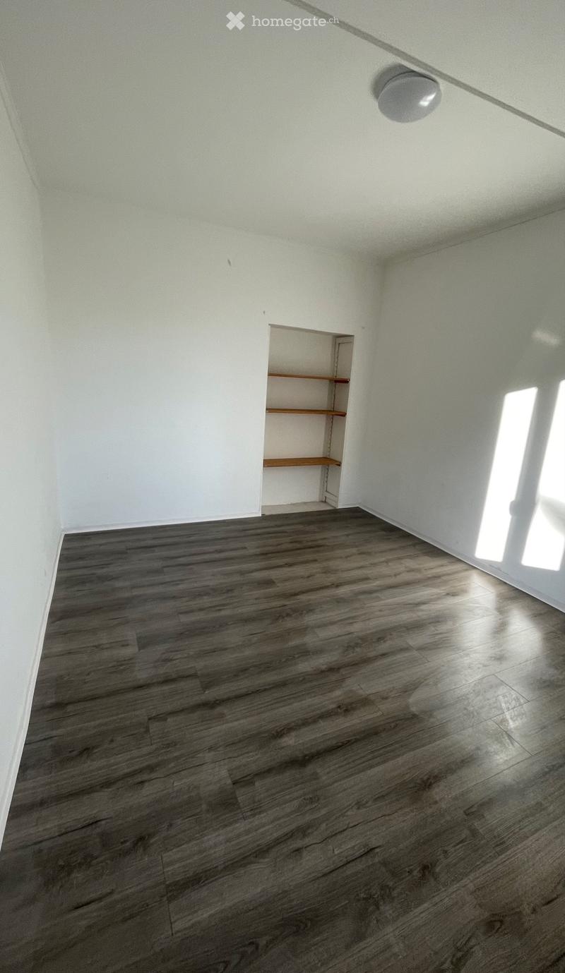 Affittasi appartamento 3.5 (4)