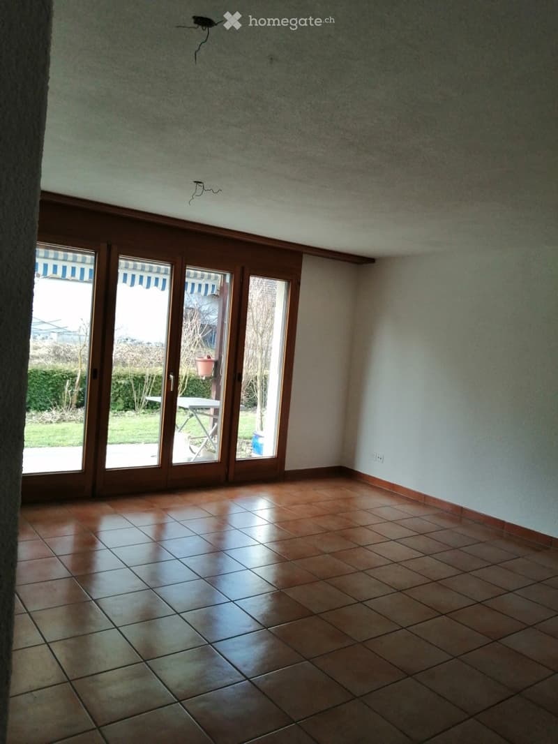 2.5 Zimmer Einliegerwohnung an schöner Lage (4)